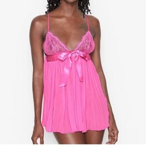 Victoria Secret elegant  Pink Lace Babydoll 0176